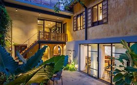 The Postcard Mandalay Hall, Kochi